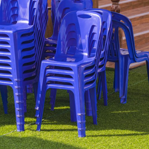 Encuentra sillas de plástico duraderas y modernas en Guatemala