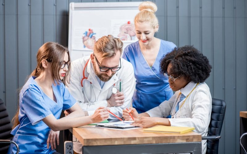 Estudiar Medicina y Cirugía en David, Panamá: formación médica integral